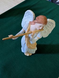 Vintage 2007 (Limited Edition) Lenox "Angelic Melody" Angel with Flute (discontinued)