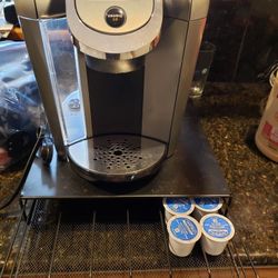 Keurig 2.0 K575 coffee maker