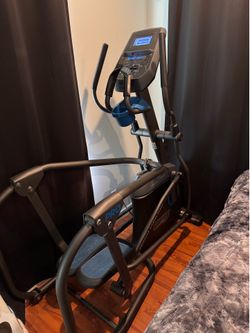 elliptical incline trainer