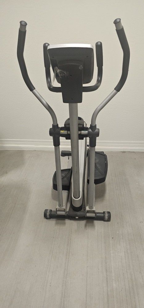 Pro Form 6.0 Elliptical 