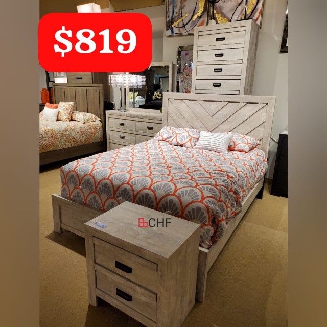 4 Piece Queen Size Bedroom Set ( Included Bed Frame,  Dresser,  Mirror,  Nightstand ) // Limited Time Offer 