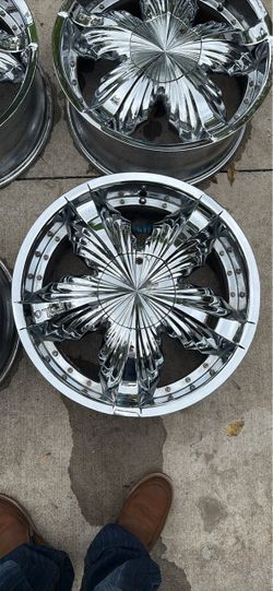 PoLo 20 inch chrome rims