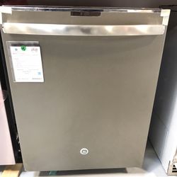 Stainless Steel Interior Dishwasher 