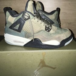 Air Jordan 4 Retro SE Craft 'Olive'
