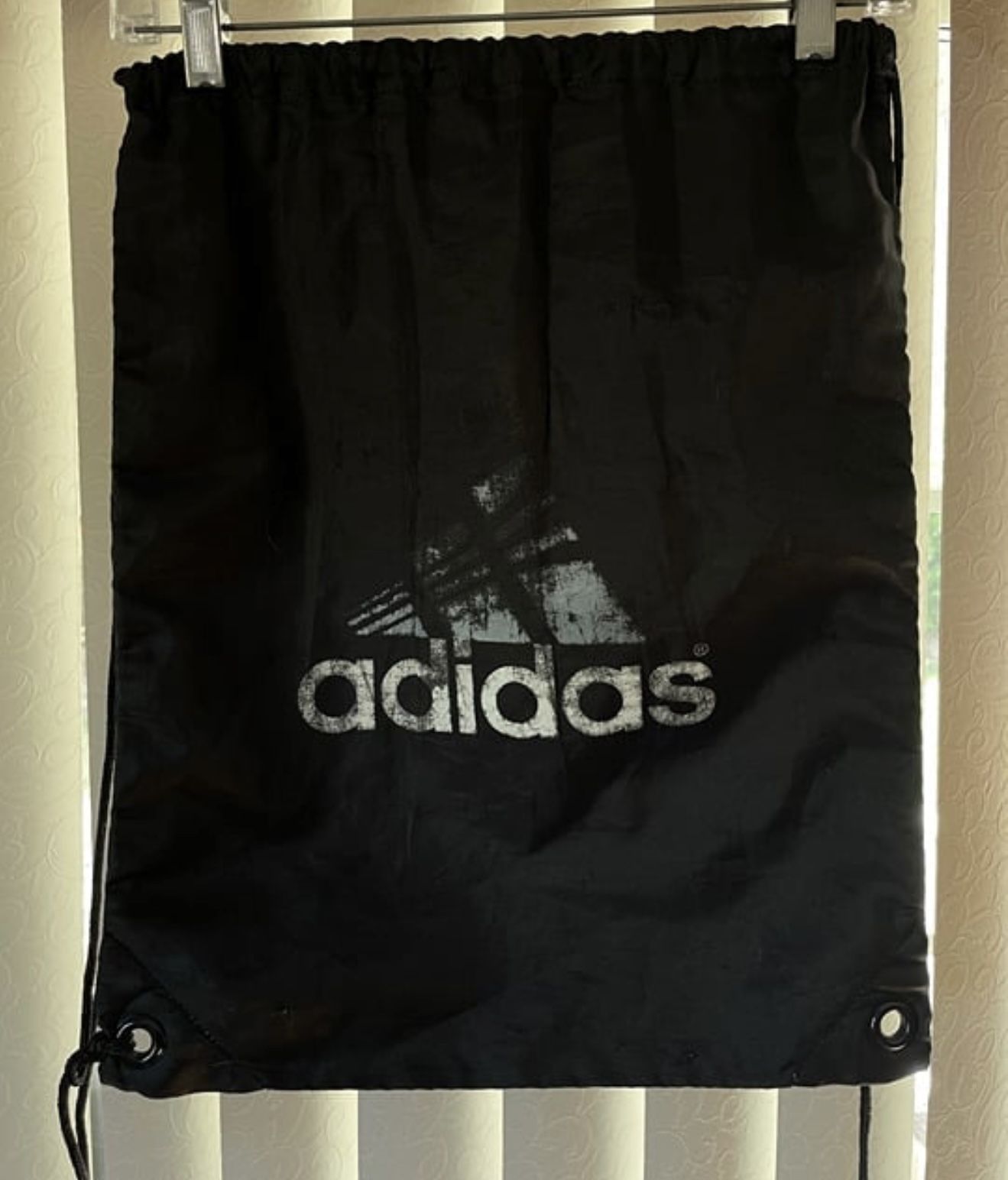 Adidas Drawstring Athletic Gym Shoe / Book Bag Backpack Black w/ Gray White Logo