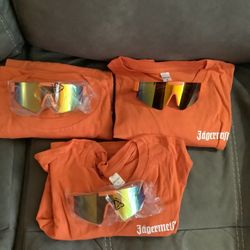 3 Jäegermeister T-Shirts & 3 Sunglasses