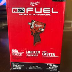 Milwaukee M12 Fuel 1/2” Stubby Impact Wrench