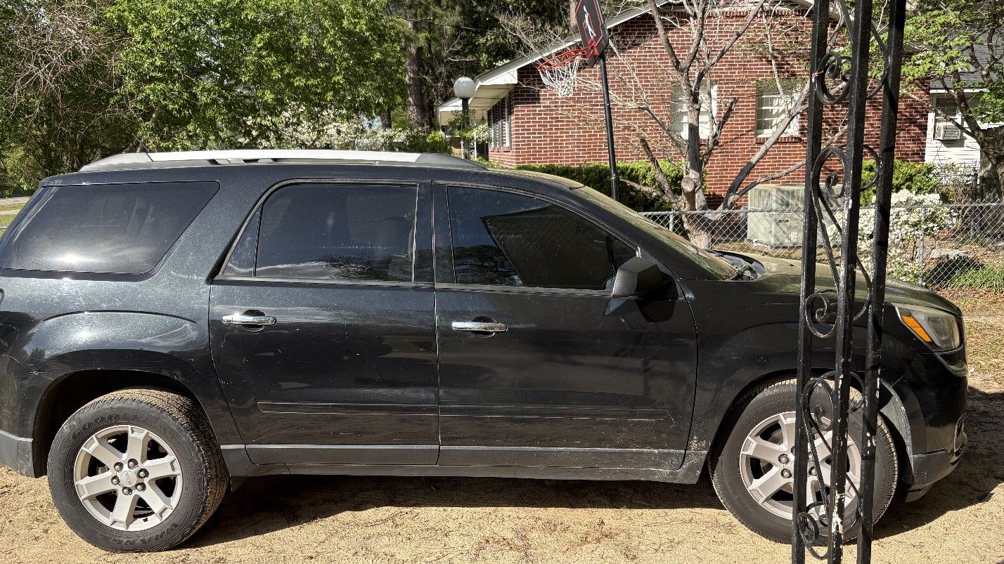 2013 GMC Acadia