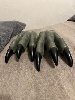 Dinosaur Claws