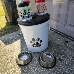 Pet Food Storage Containers 