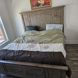 King Bed Room Set