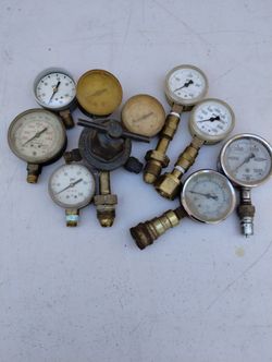 Gauges And Regulator