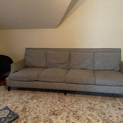 Sofa 4 Sits 
