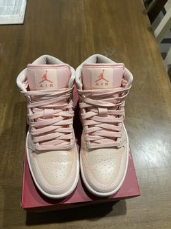 Women Air Jordan Mid