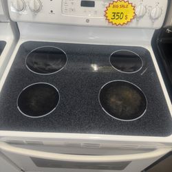 USED GE ELECTRIC STOVE 