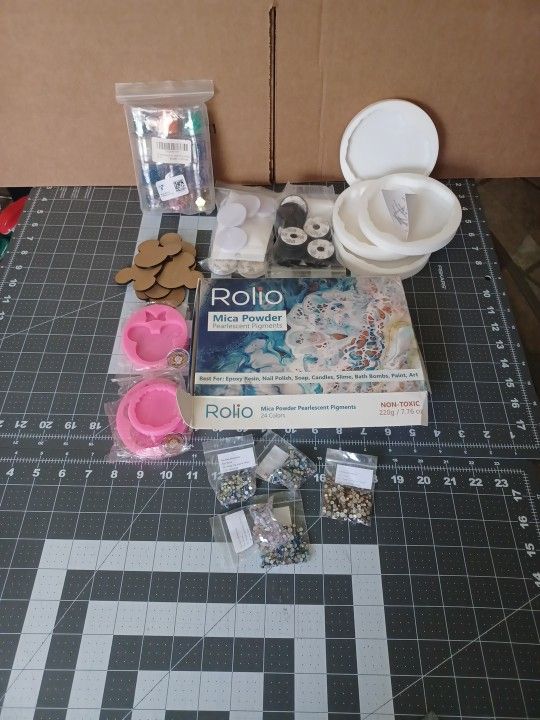 Art / Resin Supplies