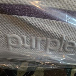 The Purple Mattress, Like New, Flexible Payment Options- Queen size only- TRY BEFORE YOU BUY!