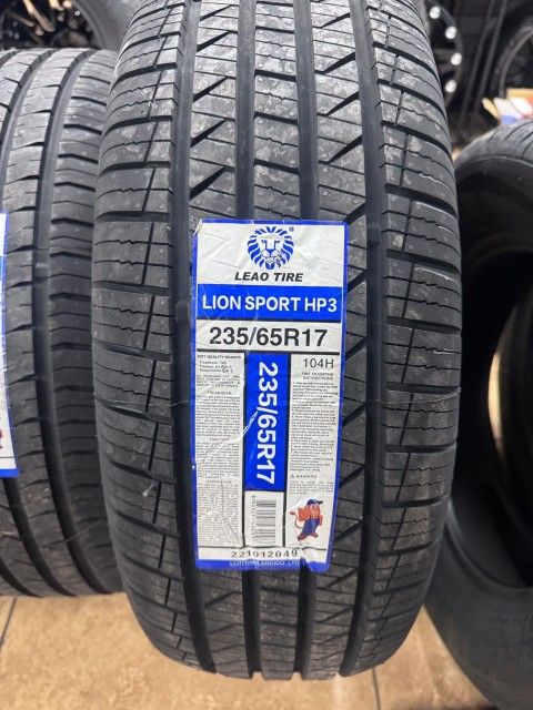 235 65 17 Tires Set