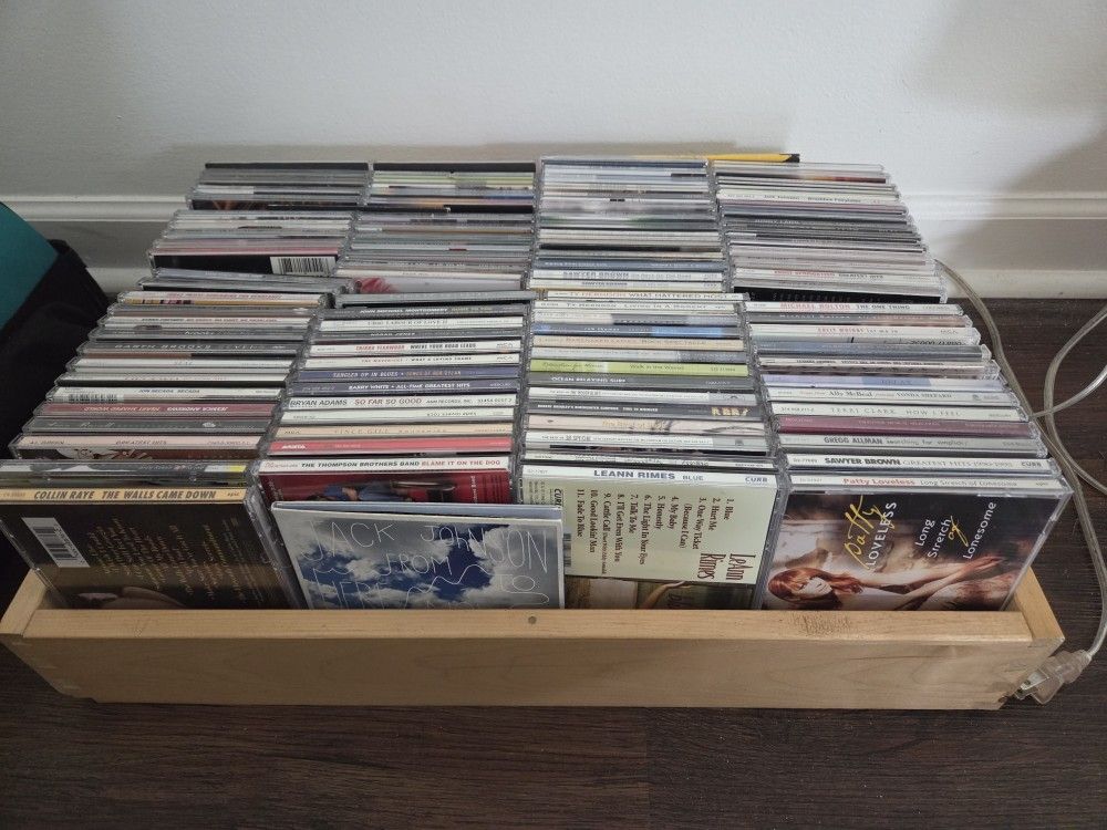 CD Lot Of 110