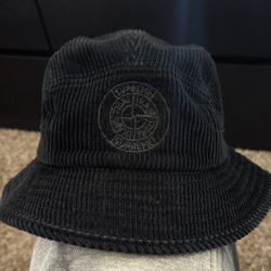 Stone Island / Supreme bucket hat