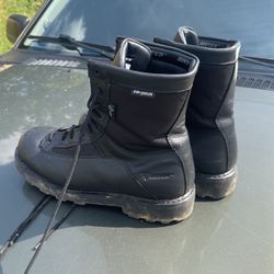 Size 12 Men’s Work Boots , Durashocks Bates Black 