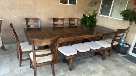 Dinning table 10 feet’s 6 chair an a bench