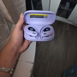 	
4.6
4.6 de 5 estrellas
(44)
Auriculares inalámbricos V5.3 Auriculares Bluetooth 90 horas de reproducción Auriculares morados