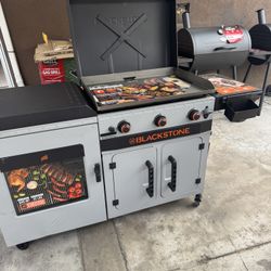 Blackstone Bronco Plancha de Propano 3 en 1 de 3 Quemadores, 28" XL, Parrilla de Pellets para Ahumador Vertical y Combo de Carrito de Preparación