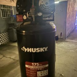 Husky Compressor 