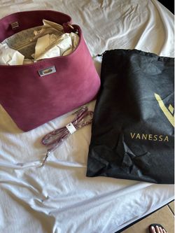BRAND NEW SAUDE PURSE