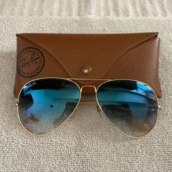 Ray-Ban Avaitor Sunglasses 