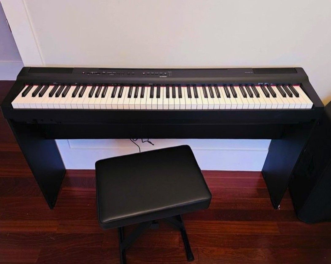 Yamaha-P125-Wood Stand -Chair-88-Keys-Weighted-Digital-Piano-Keyboard