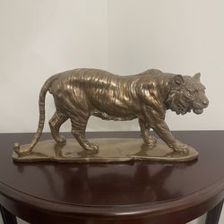 18” L x 8” H Antiqued Dark Gold Resin Tiger Sculpture