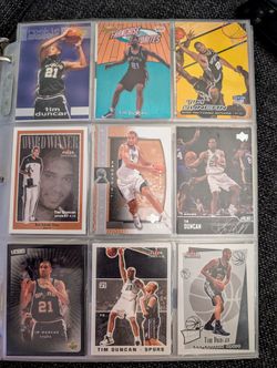 Tim Duncan 23 Card Lot