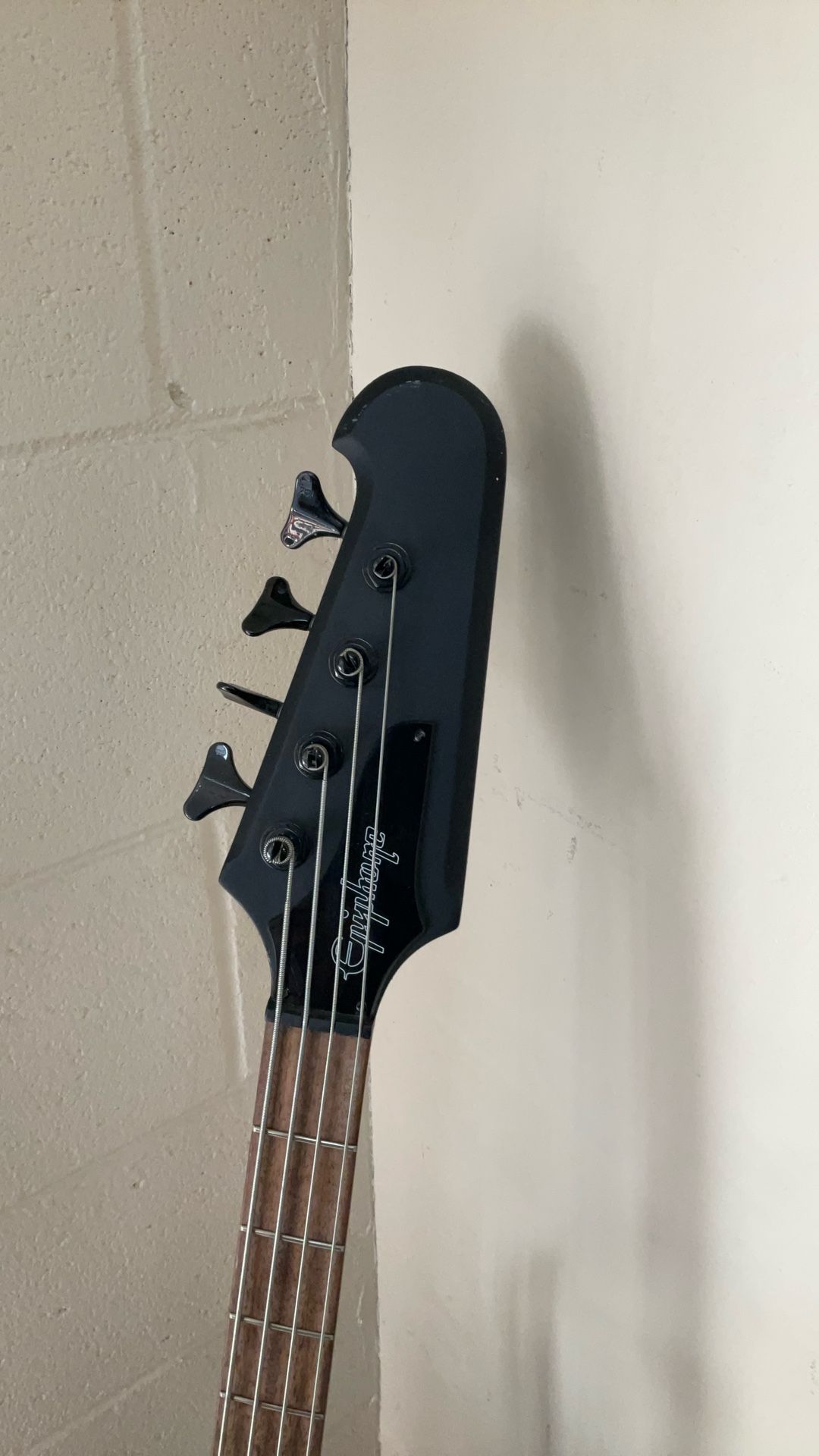 EPIPHONE GOTH THUNDERBIRD BASS GUITAR.
