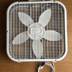 White Box Fan - As New