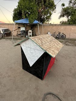 Dog House