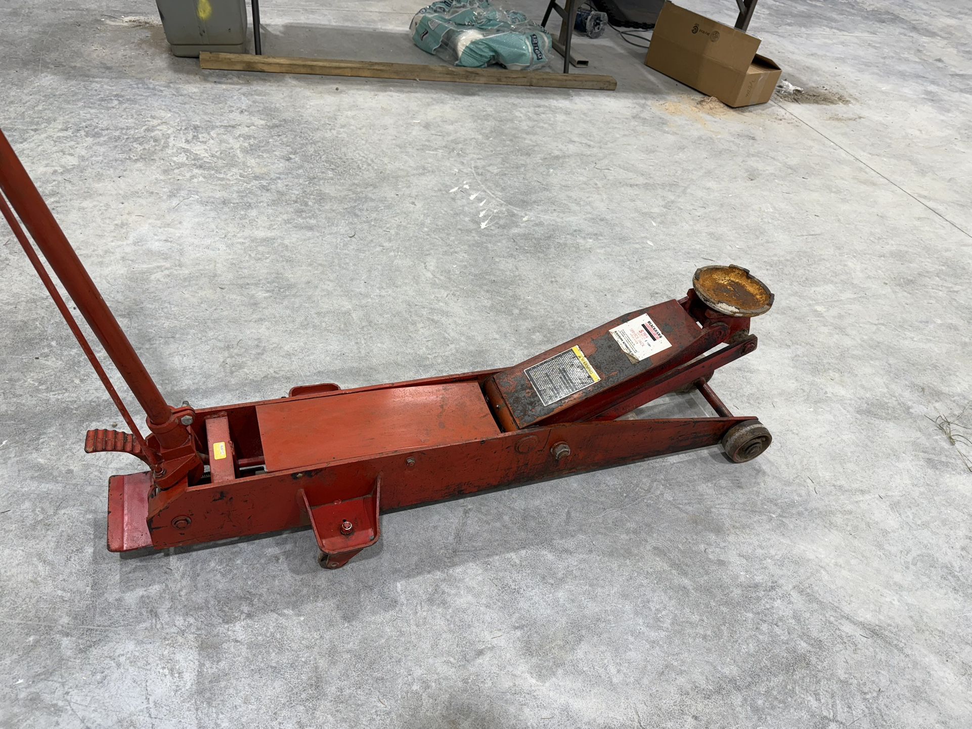 Blackhawk 5 Ton Floor Jack
