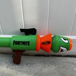 Nerf Fortnite RL Blaster (no bullets)