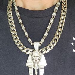 925SS MODERN 24" CUBAN LINK CHAIN & 22" 20CT 925SS AND MOISSANITE CHAIN WITH KING TUT PENDANT 