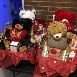 Valentine’s Baskets For Adults And Kids 