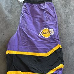 Los Angeles Lakers NBA Shorts Large