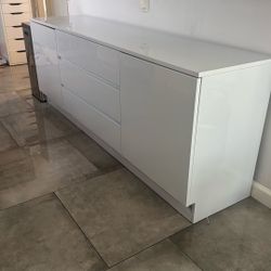 Multifunctional Dresser 