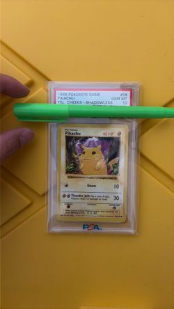 1999 Pikachu Yellow Cheeks Shadowless PSA 10