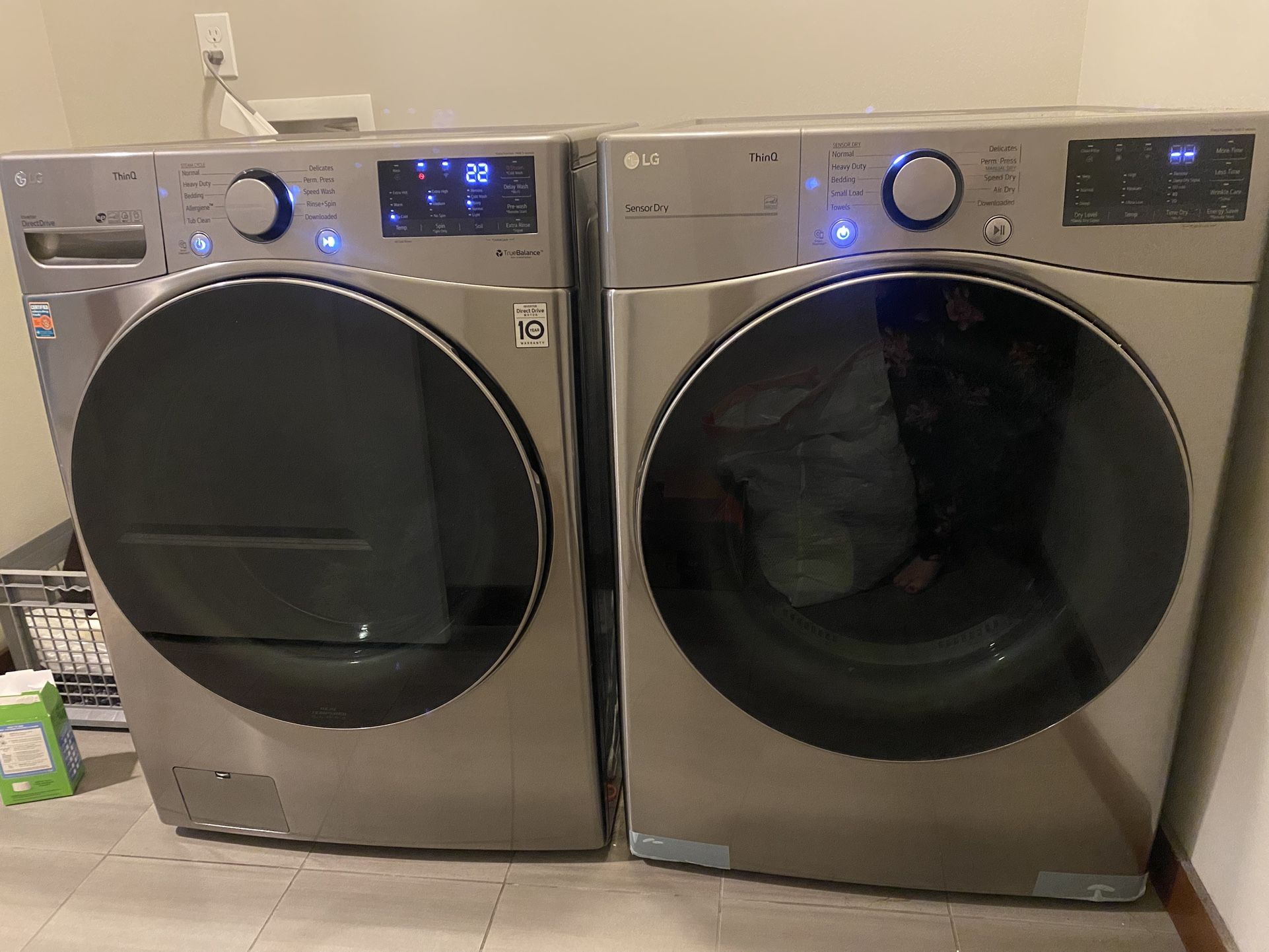LG HE Electric Smart Washer And Dryer