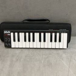 Akai LPK25 Key Mixer