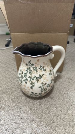 8" Green Pitcher Vase with Handle, Vintage