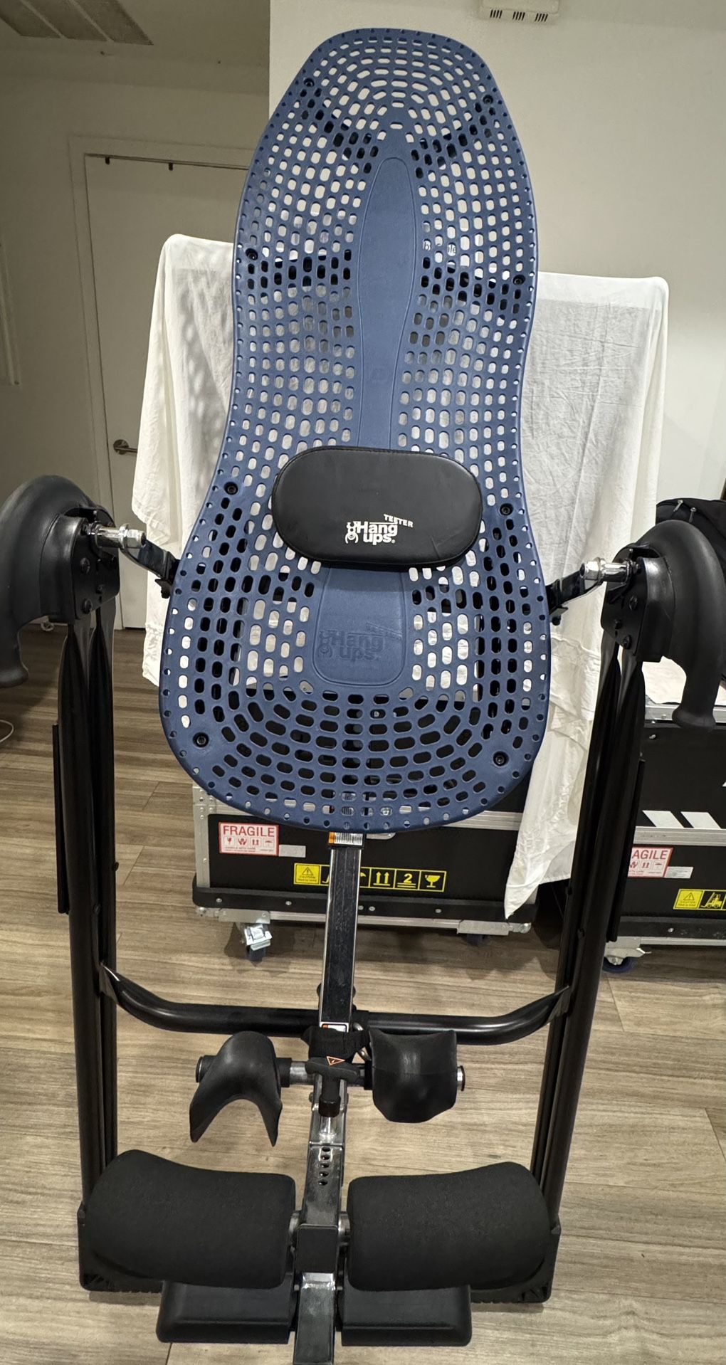 Teeter Inversion Table for Sale in Los Angeles, CA - OfferUp