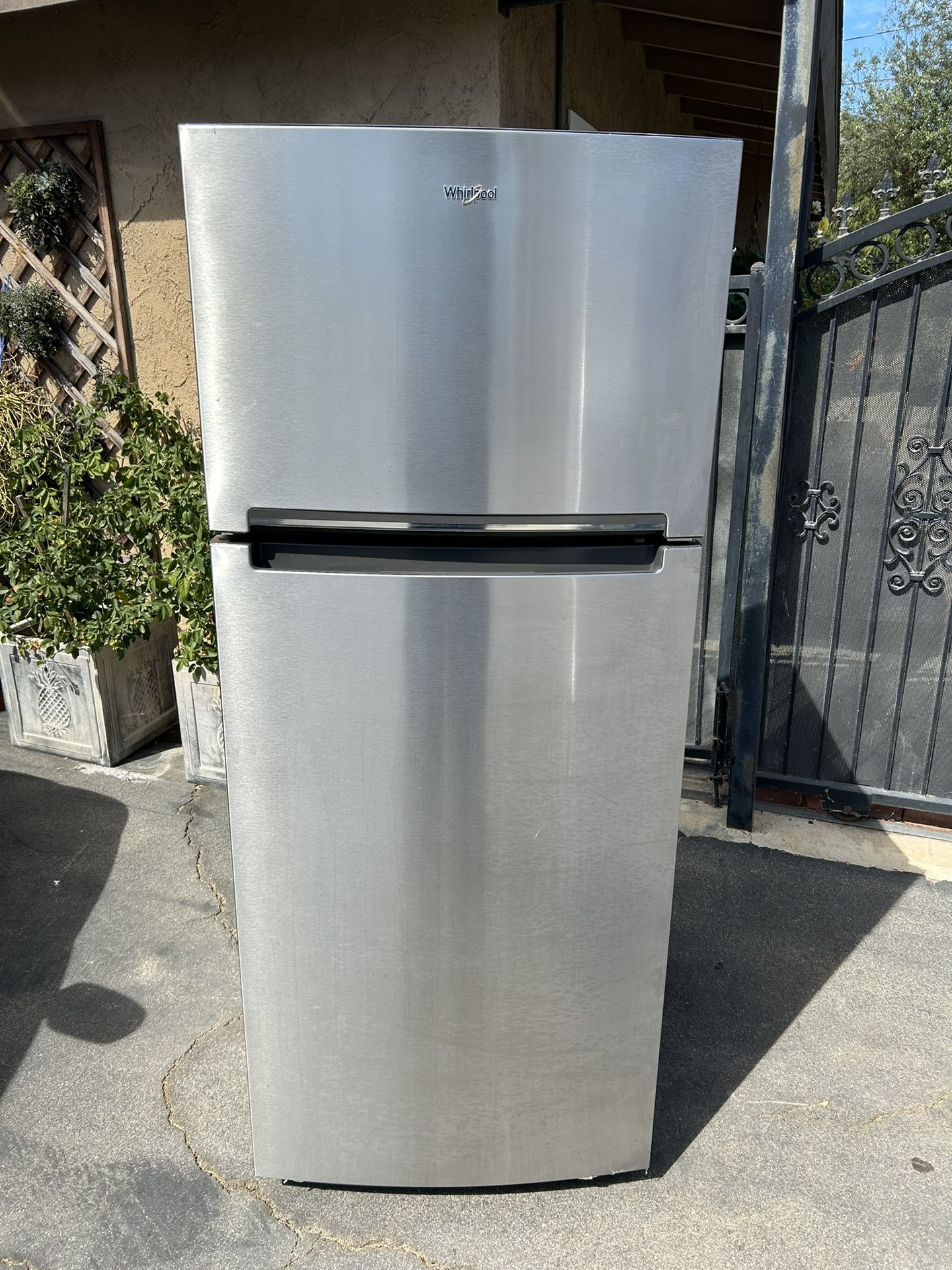 Whirlpool Refrigerator (Delivery Available)