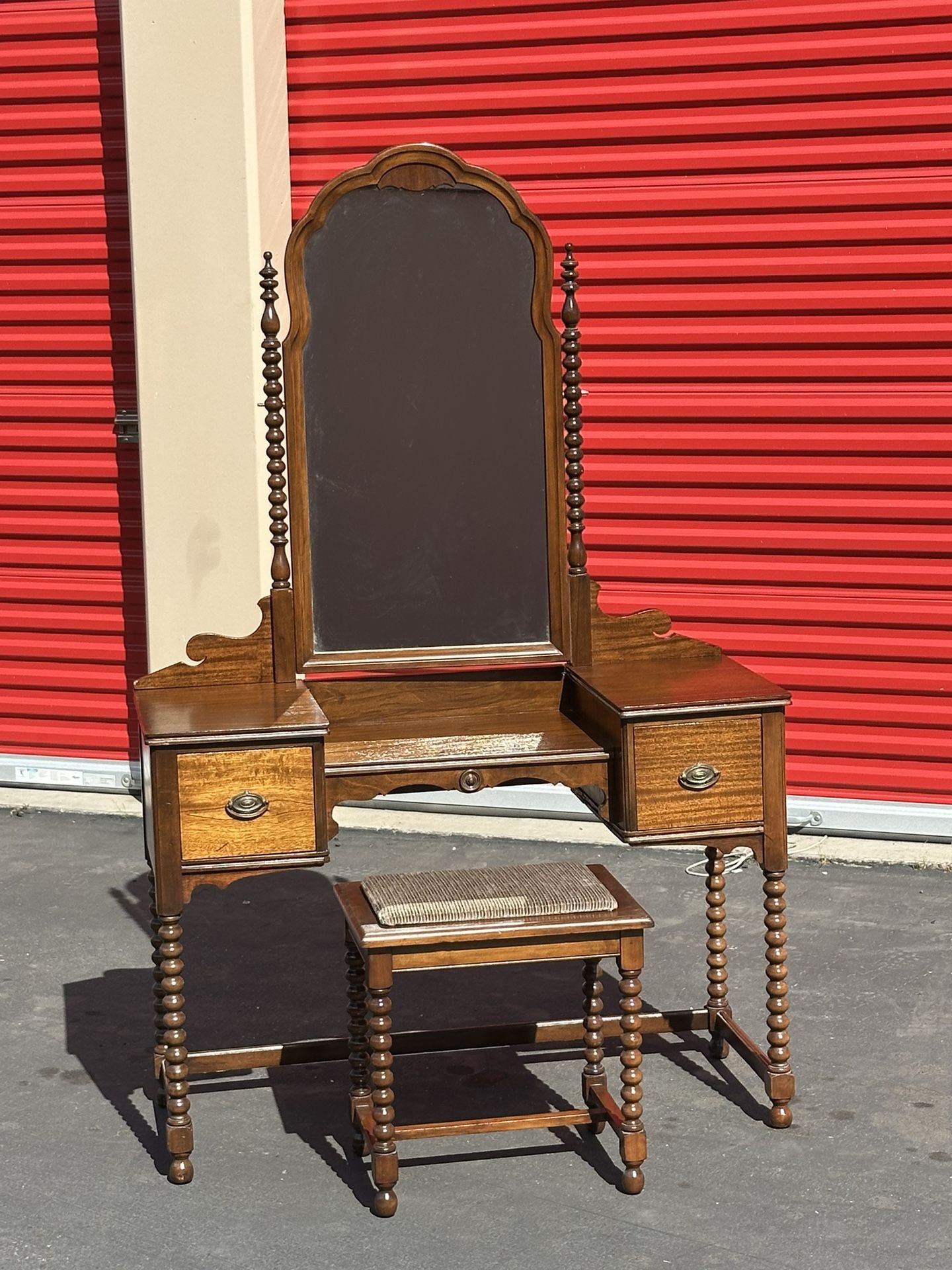 1900 Circa Vanity/mirror With Bench